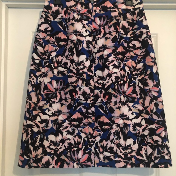 JCrew a-line floral skirt - Picture 3 of 4